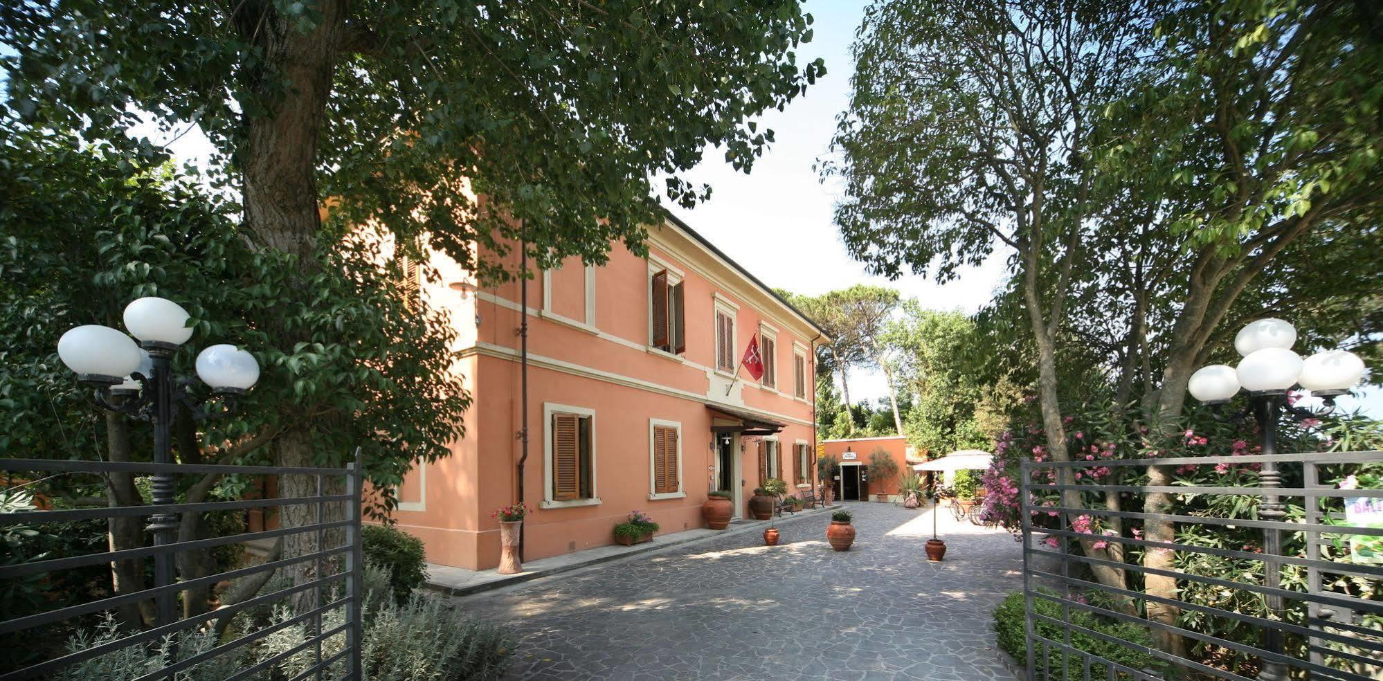Hotel Villa Maya Cascina Exteriér fotografie