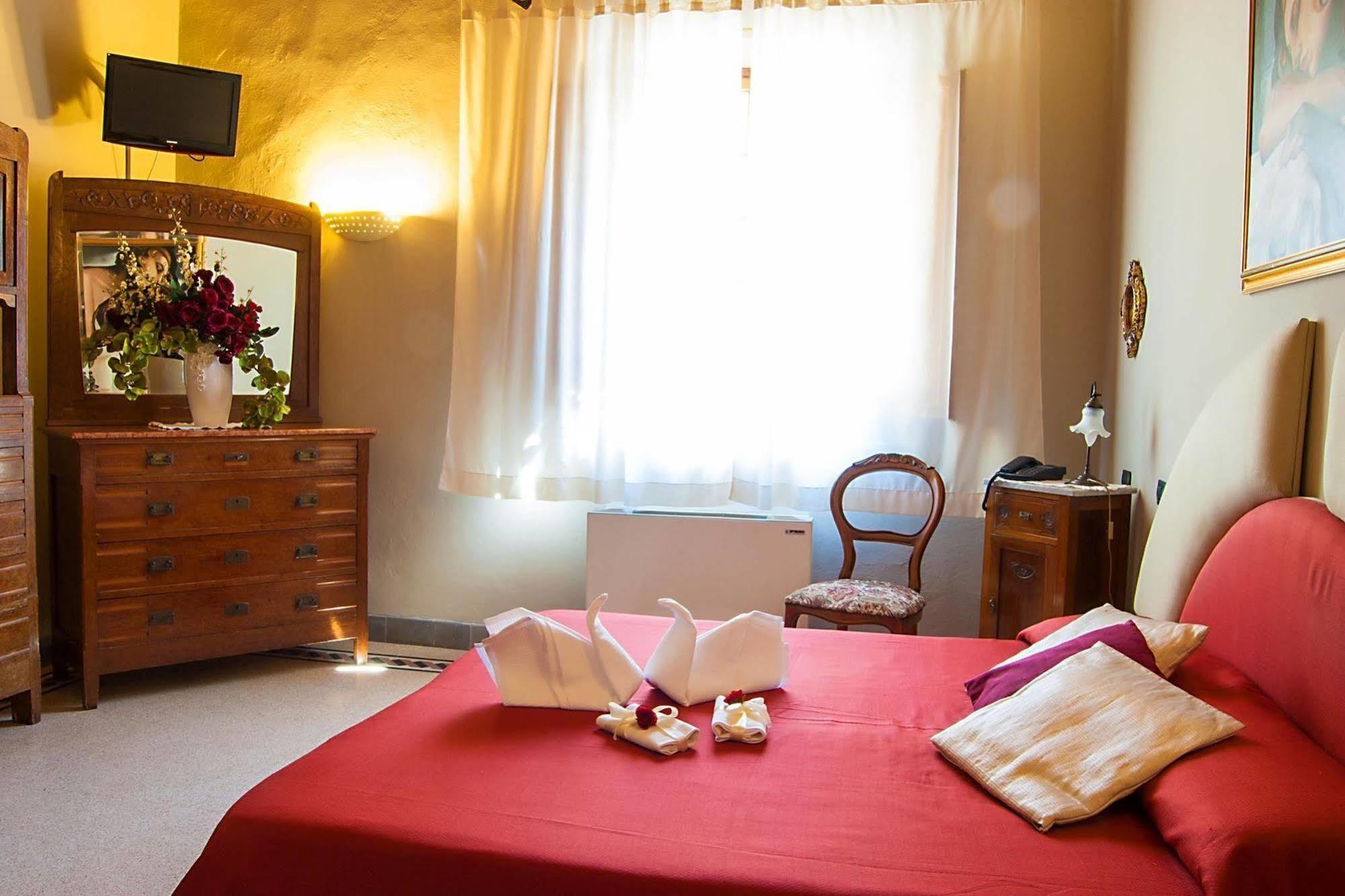 Hotel Villa Maya Cascina Exteriér fotografie