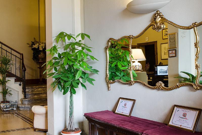 Hotel Villa Maya Cascina Exteriér fotografie